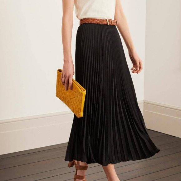 Susan Graver Dresses & Skirts - Susan Graver Black Pleated Midi Skirt - Size L